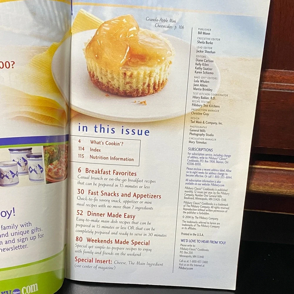 Pillsbury magazine cookbooks set of four Recipe Book Collection